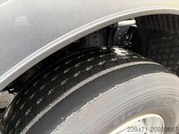 MAN TGX 18.510 4x2 XXL Retarder 2x Tank ACC Indiv.