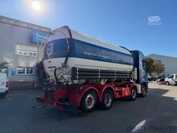 VOLVO FH 420 8x2 Silo Spitzer 2Kammer