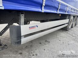 Schmitz Cargobull Curtainsider Standard