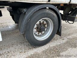 Krone Profi Liner / Curtainside / Lift + Steer axle /...