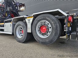 MAN TGS 26.400 / 6x4H-2 / HMF Z KRAAN + CONTAINERSY...