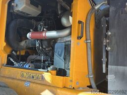 JCB 427