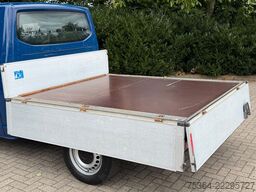 VOLKSWAGEN T6 Transporter Doppelkabine Pritsche 4X4 Ahk