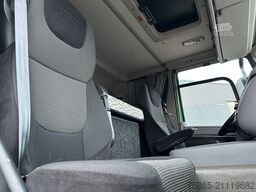 DAF CF 330 FT / Sleeper Cab / 616 dkm / NL Truck