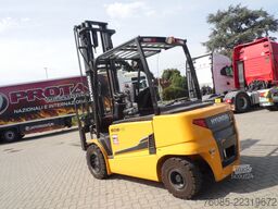 Hyundai 50B-9