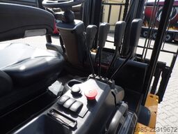 Hyundai 50B-9