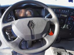 Renault D19 Wide 4x2 E6 / Lamberet 22 EPAL refri