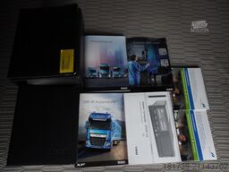 DAF XF 480 E6 6x2 / Lamberet refrigerator