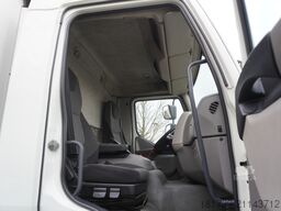 DAF LF 280 E6 4x2 / Chereau 22 EPAL refriger