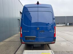 Mercedes-Benz Sprinter 516 L4 H2 / Laadklep / 3 Zits / TUV: 1...