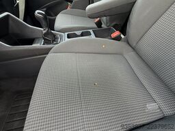 Volkswagen Caddy Cargo 2.0 TDI Comfort Camera, PDC, Armste...
