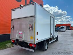Volkswagen Crafter 50 4x2 TK V-300MAX / BOX L=3656 mm
