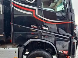 Volvo Fh16 650 6x4 Tipper Truck w/ Sørling Triple Traile