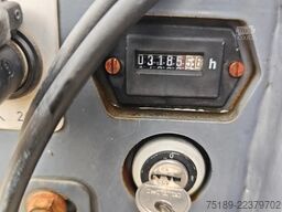 Vogele Super 800-3i Böhle AB 220-3TV