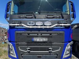 Volvo FH540 6x4 snow plow-equipped tipper truck – 75,000