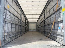 Schmitz Cargobull Semitrailer Curtainsider Standard