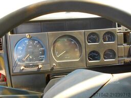 IVECO MP340 E 37 H 8x4