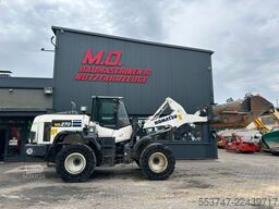 Komatsu WA 270-8