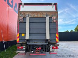 Volvo FM410 6x2*4 CARRIER SUPRA 950 MT / 2 ZONE FRIDGE