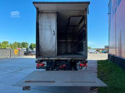 Volvo FM410 6x2*4 CARRIER SUPRA 950 MT / 2 ZONE FRIDGE