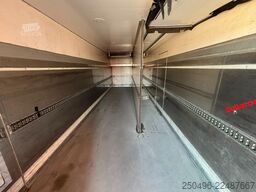 Volvo FM410 6x2*4 CARRIER SUPRA 950 MT / 2 ZONE FRIDGE