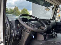 Iveco Trakker AD380T 6x4 Euro 6 Hiab 18 Tonmeter laad...