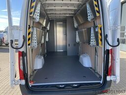 Mercedes-Benz Sprinter 317 CDI HD L3H2 PAKET+ NAVI+KLIMA+KAMERA