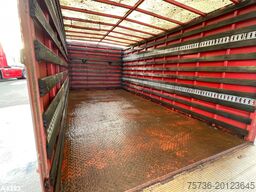 Leebur gesloten container met Laadklep 