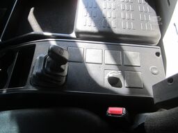 Iveco 160E320 Koffer LBW 110.626 Km 1. Hd.