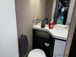 FORSTER A 699VB 7 Gurtsitze + Schlafplätze Markise