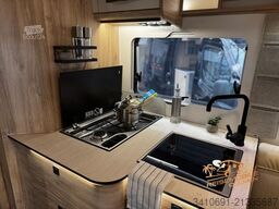 EURAMOBIL Profila RS 720 EF Dachlüfter RFK Sun Roof