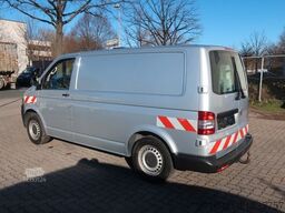 VOLKSWAGEN T5 Transporter Kasten 4Motion/Klima/AHK/Nr. 51