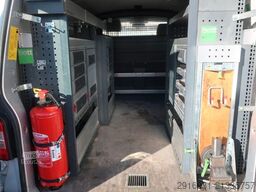 VOLKSWAGEN T5 Transporter Kasten 4Motion/Klima/AHK/Nr. 51