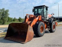 Hitachi ZW180-5B