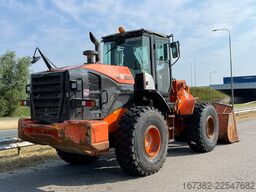 Hitachi ZW180-5B