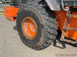 Hitachi ZW180-5B