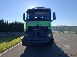 Mercedes-Benz Arocs 2053