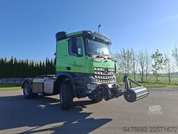 Mercedes-Benz Arocs 2053