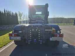 Mercedes-Benz Arocs 2053