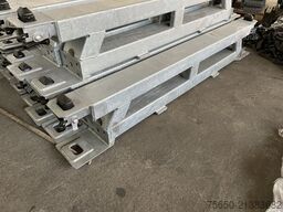 Müller Mitteltal Ausgleichsbock für Satteltieflader incl. Conatinerverschlüssen