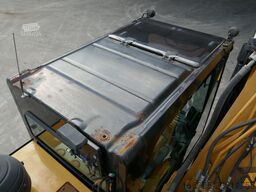 Caterpillar 330FL