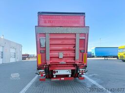 Kel-Berg Curtainsider / Planenauflieger / Gardin