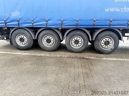 KLC Curtainsider / Planenauflieger / Gardin