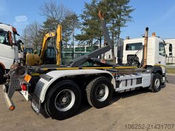 Volvo FMX 420 6X4 *221.000km* - AJK 20T - 5670mm - WB...