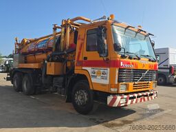 Volvo FL 10 - 320 (10500L + 1500L / 10 TYRES FULL STE...