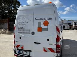Mercedes-Benz Sprinter 515