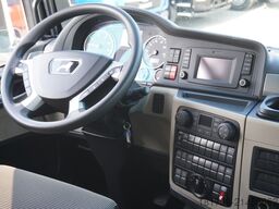 MAN TGX 26.470 tow truck / NEW galvanized