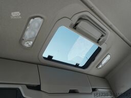 SCANIA G500 8×2 Tractor Unit/Full ADR/Sleep cab