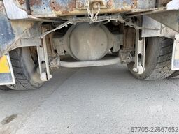 IVECO TRAKKER 400