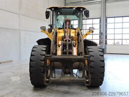 VOLVO L90H